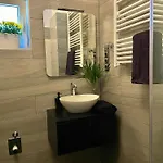 Гостевой дом Leander House Шиофок