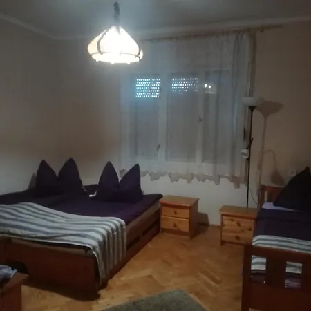 Leander House Siófok