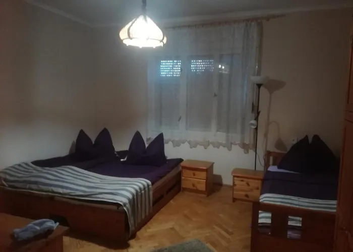 Leander House Шиофок