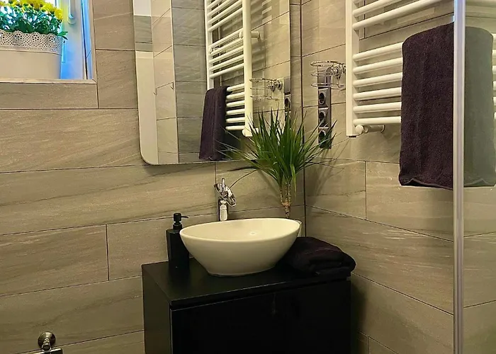 Гостевой дом Leander House Шиофок